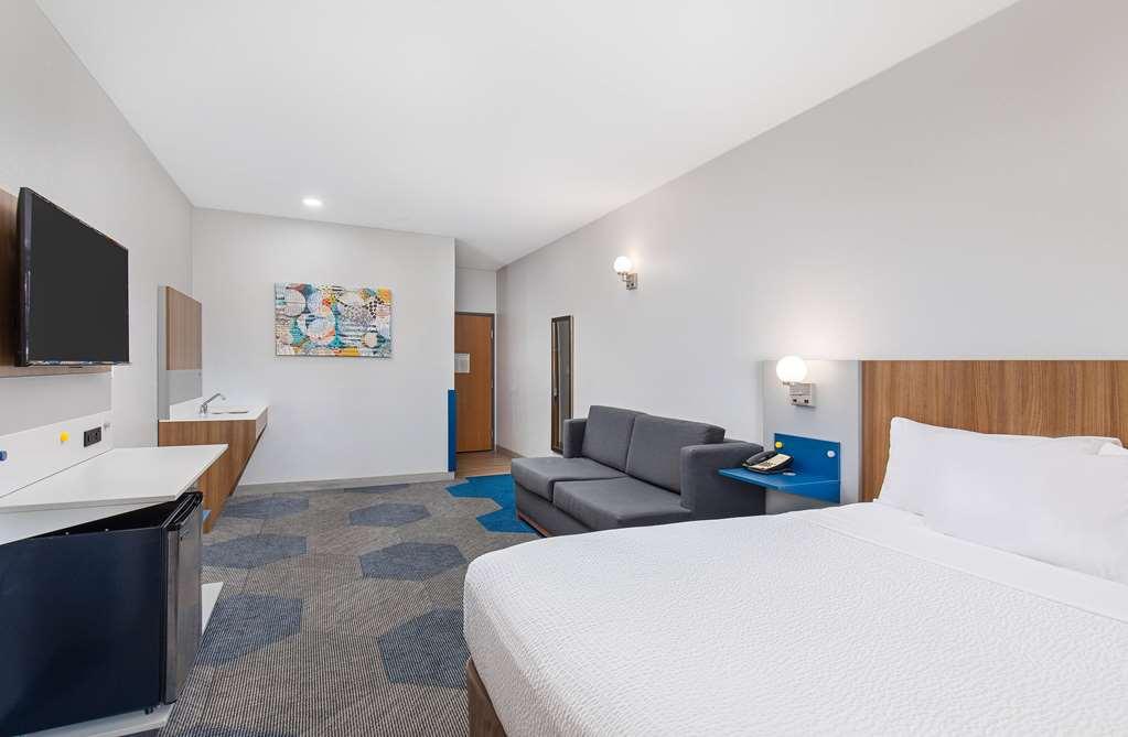 Microtel Inn And Suites By Wyndham Opelika Chambre photo